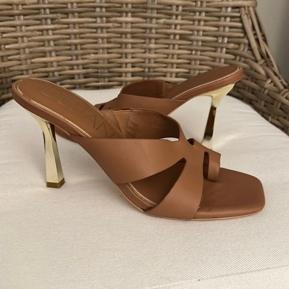 Deltan Women Leather Square Toe Sandals Size 9.5